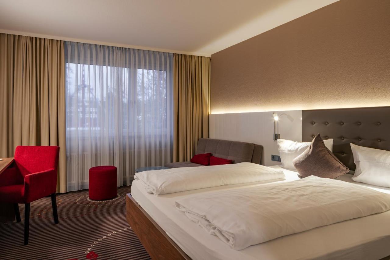 Hotel Fuchsen Kirchheim unter Teck Bagian luar foto