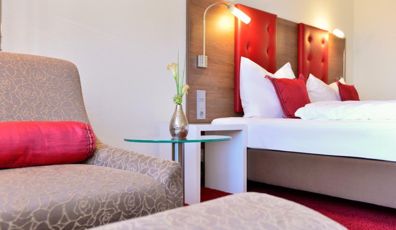 Hotel Fuchsen Kirchheim unter Teck Bagian luar foto