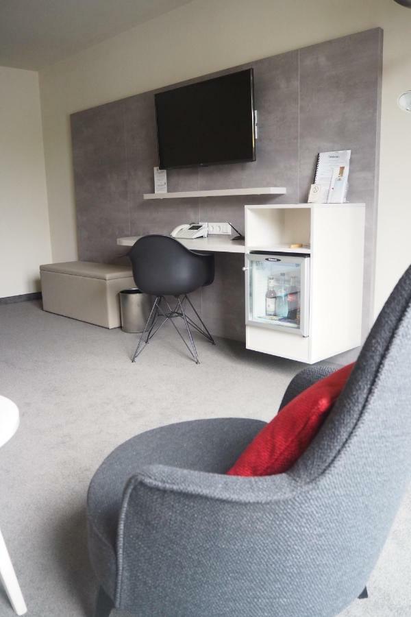 Hotel Fuchsen Kirchheim unter Teck Bagian luar foto